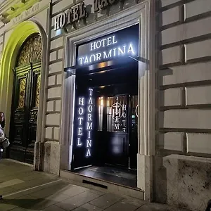Taormina Отель